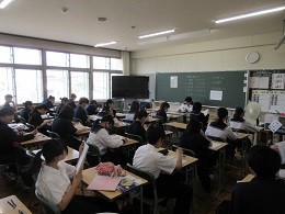 ２年生～テスト直前の最終確認風景